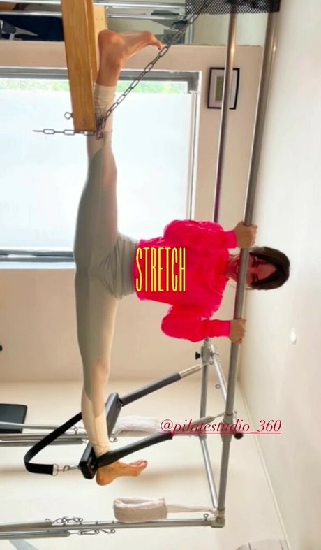 dünne shemale-onlyfans kostenlose schöne archiv