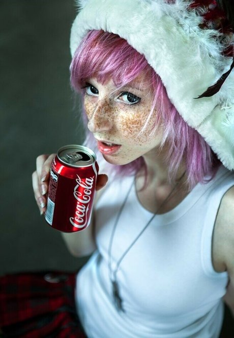 Rocken Rollia erwachsene nackt galerien