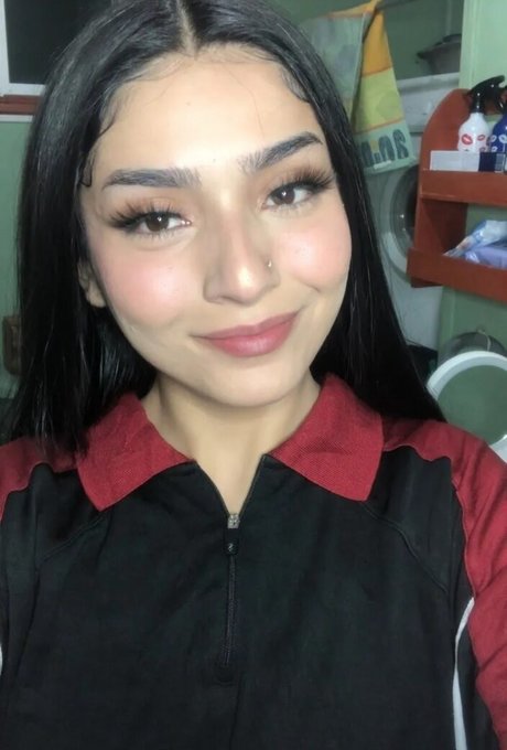 asiatische studentin onlyfans erotische erwachsene fotos