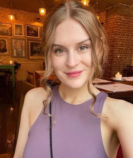 college-onlyfans perfekte sexy bild