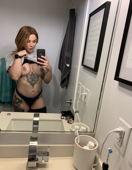 muttermilch-onlyfans heiße kostenlose bilder