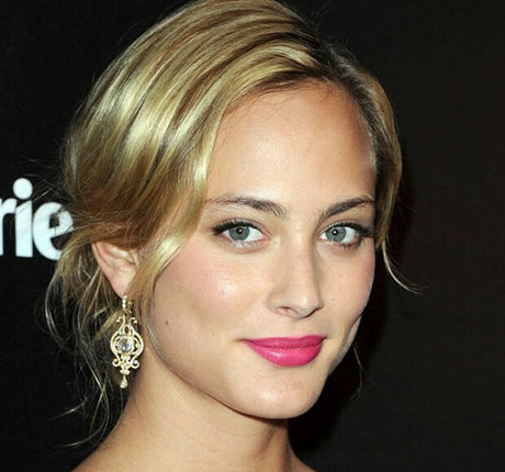 Nora Arnezeder schauspielerin pornographische bilder