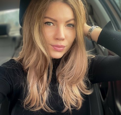 lecsy lexy nackt schöne galerien