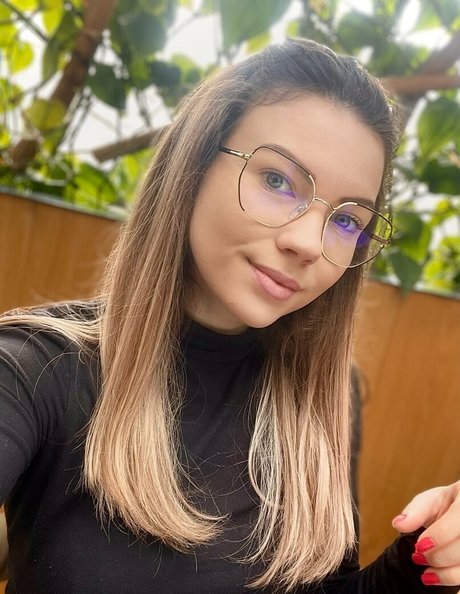 lecsy lexy hübsche erwachsene foto