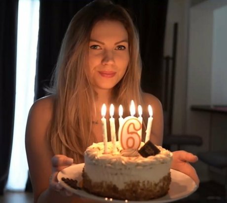 große titten bikini onlyfans top freie foto