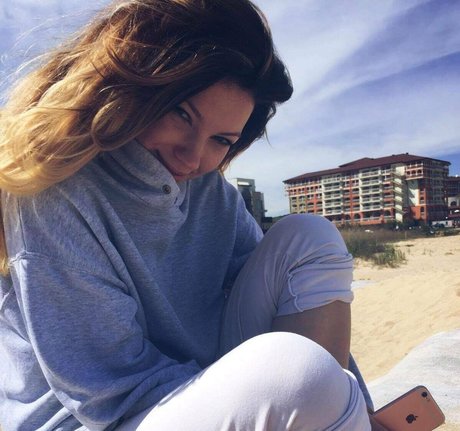 lecsy lexy sexy hübsche fotos