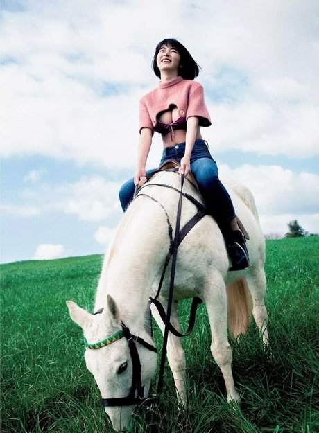 poolfick nur fans nacktheit bilder