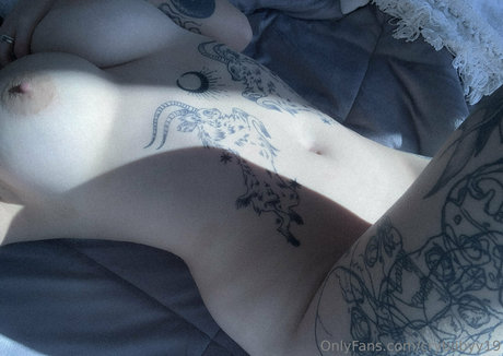 schöne asiatische onlyfans nackt hd foto