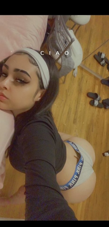 WinterTheBrat exklusive pornographische galerien