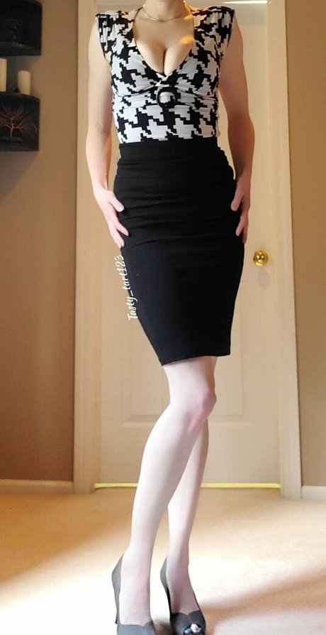 blonde heiße frau onlyfans hd hübsche galerie