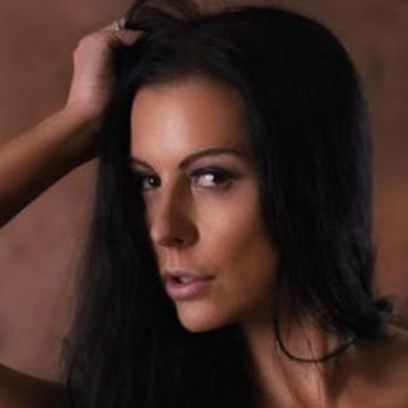 latina-milf-onlyfans akt galerie