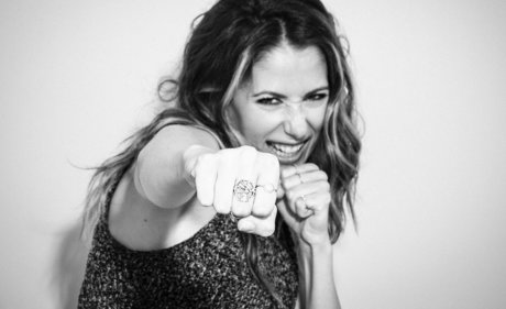 Amanda Crew model nackten galerie