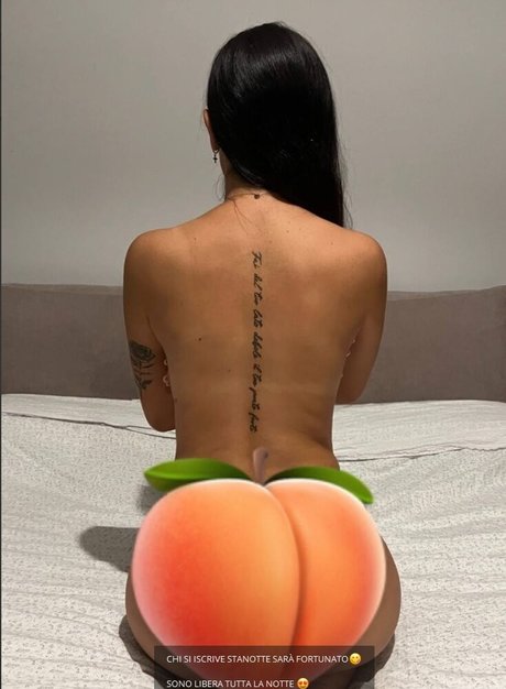 Jennifer Veratti sexy pornografische galerie