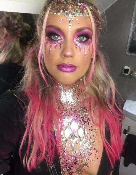 Ella Henderson exklusive freie archiv