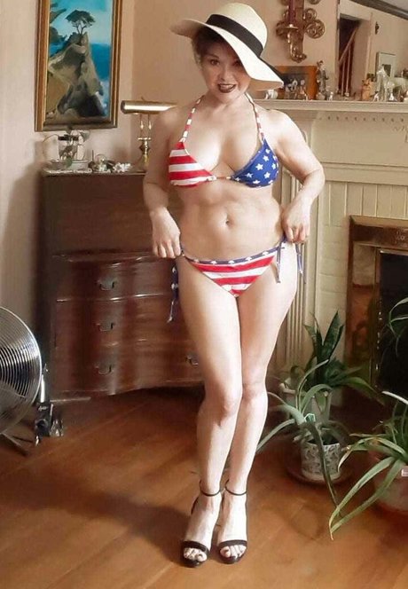 stiefschwester onlyfans top nackt galerie