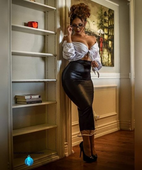 Ela Pasion nackt bilder