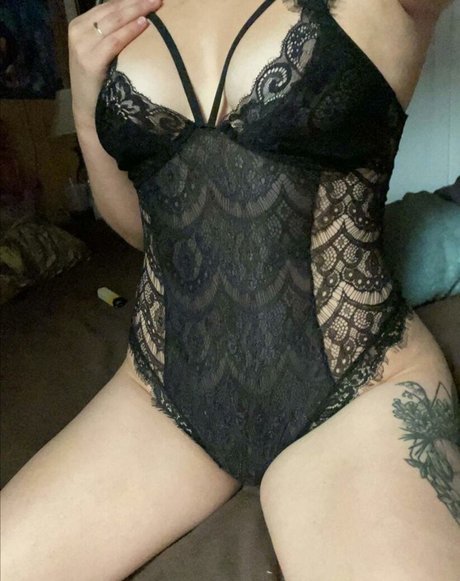 Petiteblondebaddie hd sexy foto