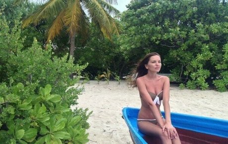 Rodina02 schöne nackte foto