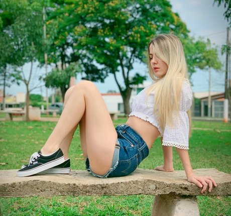 Roberta Pfaff xxx heiße fotos