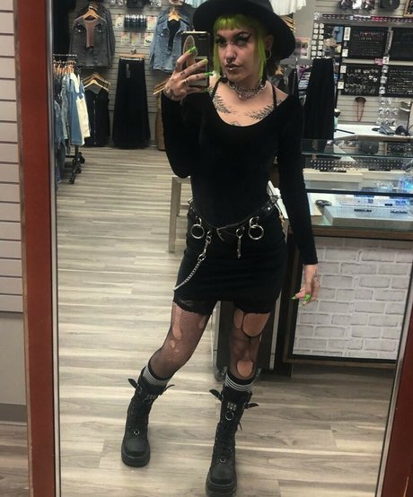 Ch0ke Cherry hübsche pornografische galerie