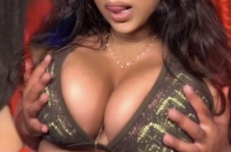 Ninathepony exklusive top galerie