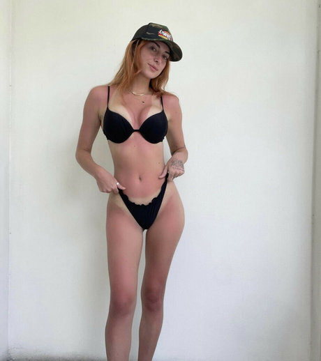 Briannachickenfry nackt pornographische archiv