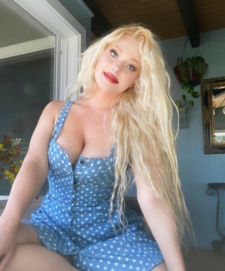 amethystfaymusic schauspielerin erwachsene fotos