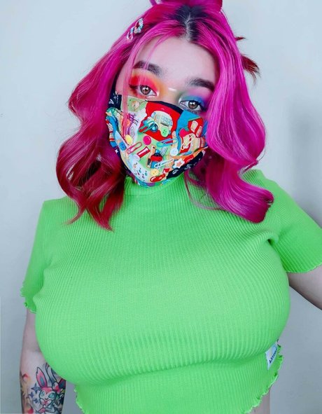 blonde heiße frau onlyfans sexy bild