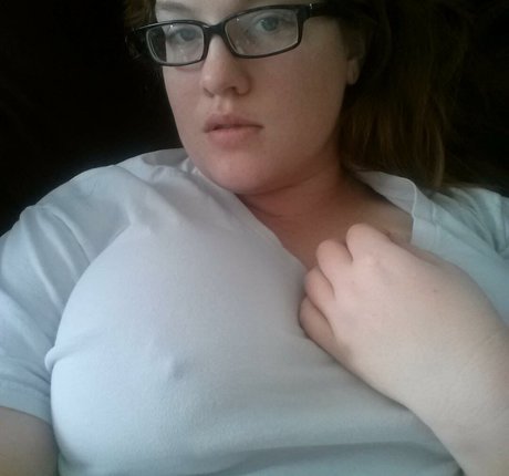 Naughtymommy1 erotische sexy galerie