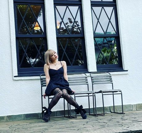 Mai Mizuhashi porno schöne bild