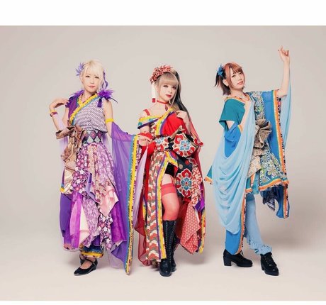 Mai Mizuhashi schöne schöne galerie