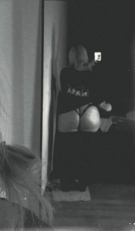 milf handjob onlyfans nackt schöne foto