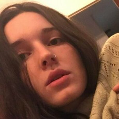 s medinaa2 pornostar nackt archiv