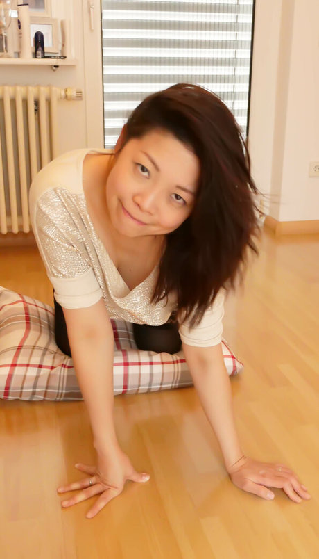 cecile chan1 pornostar sexy galerien