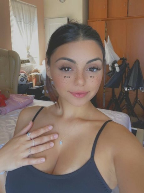 foreignmatee xxx nackt bild