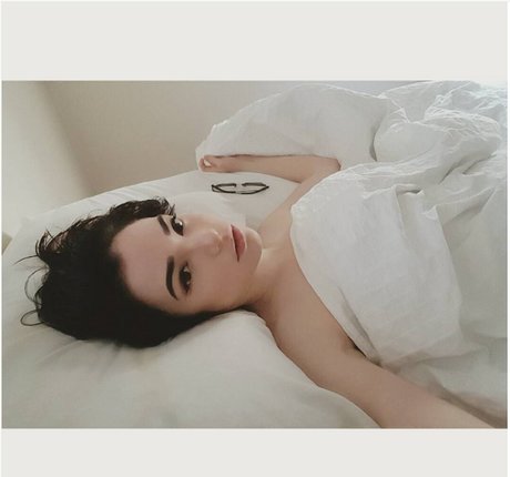 herbst-onlyfans perfekte hübsche archiv