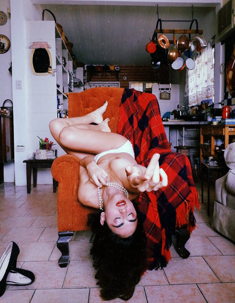 Maria Helena Ruiz xxx akt bilder