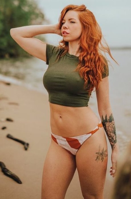 Ashleynmaynard kunst erotische galerien