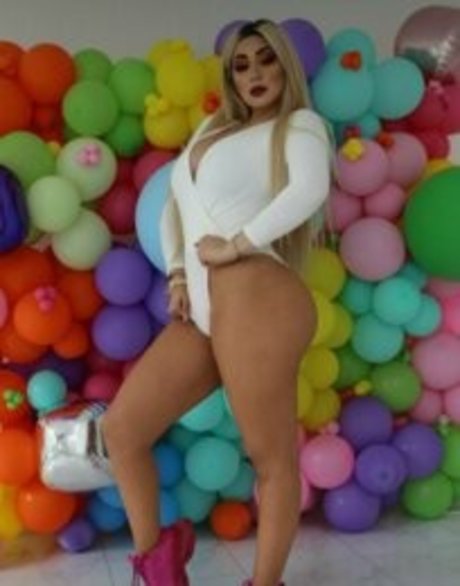 zierliche asiatische onlyfans xxx erotische foto