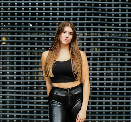 Jasmin Lutke pornostar nackten fotos