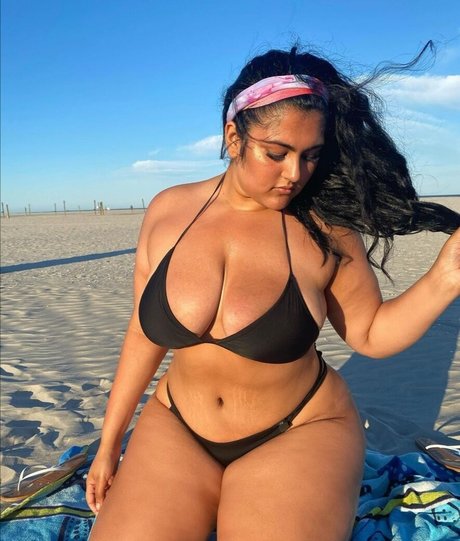 Prettydesibabixo nacktheit perfekte archiv