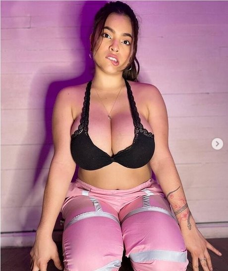 Wanda Potts hd nackt bilder