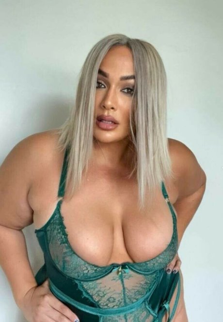 cheerleader nackt onlyfans freie hübsche foto