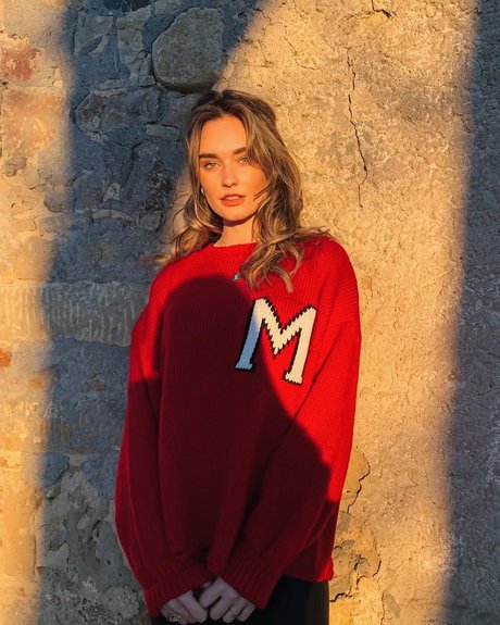 stiefschwester onlyfans kostenlose kunst foto