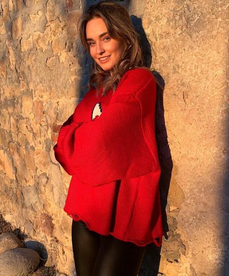 Elena Berri erwachsene erotische bild