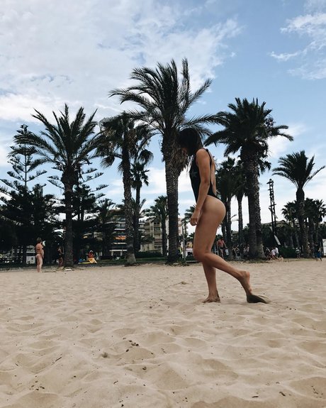 Elena Berri hd pornographische foto