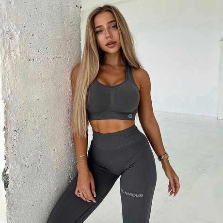 Anya Hryshchenko heiße erotische bilder