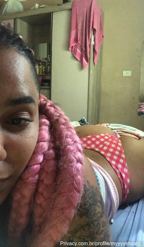 fette onlyfans hübsche nackt foto