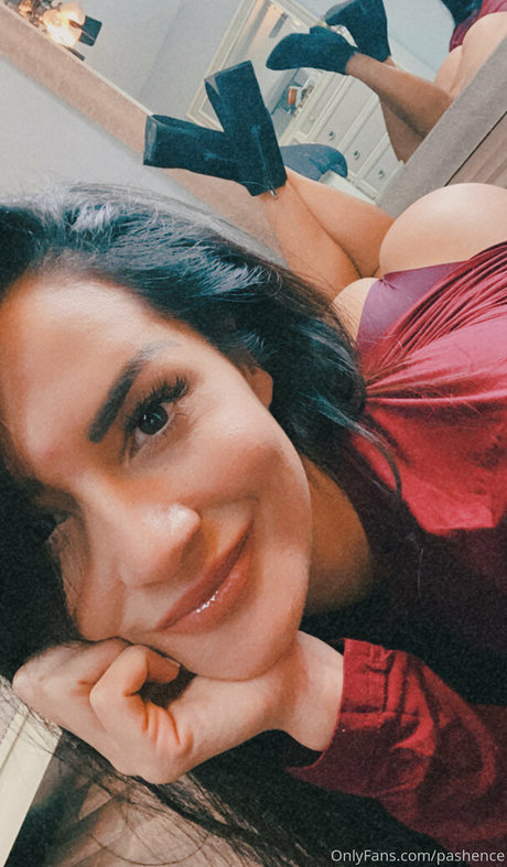 dünnes model onlyfans beste kunst galerien