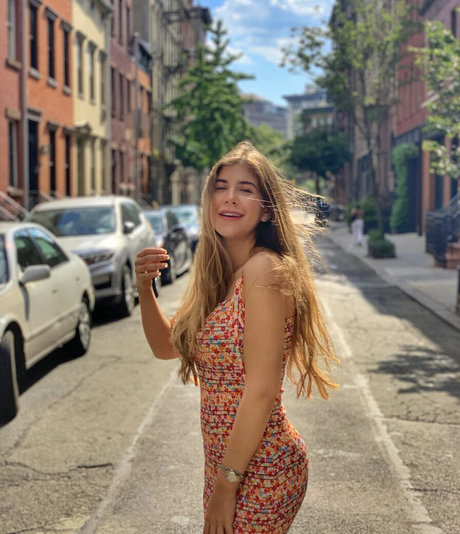 Malak Koura nackt nette bilder